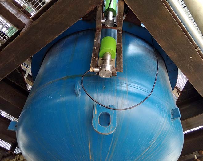 Na-22放射性儀表搪玻璃水解反應(yīng)器安裝現(xiàn)場(chǎng)(圖1)